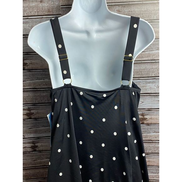 Fit 4 ur Swimsuit - Picture 8 of 9